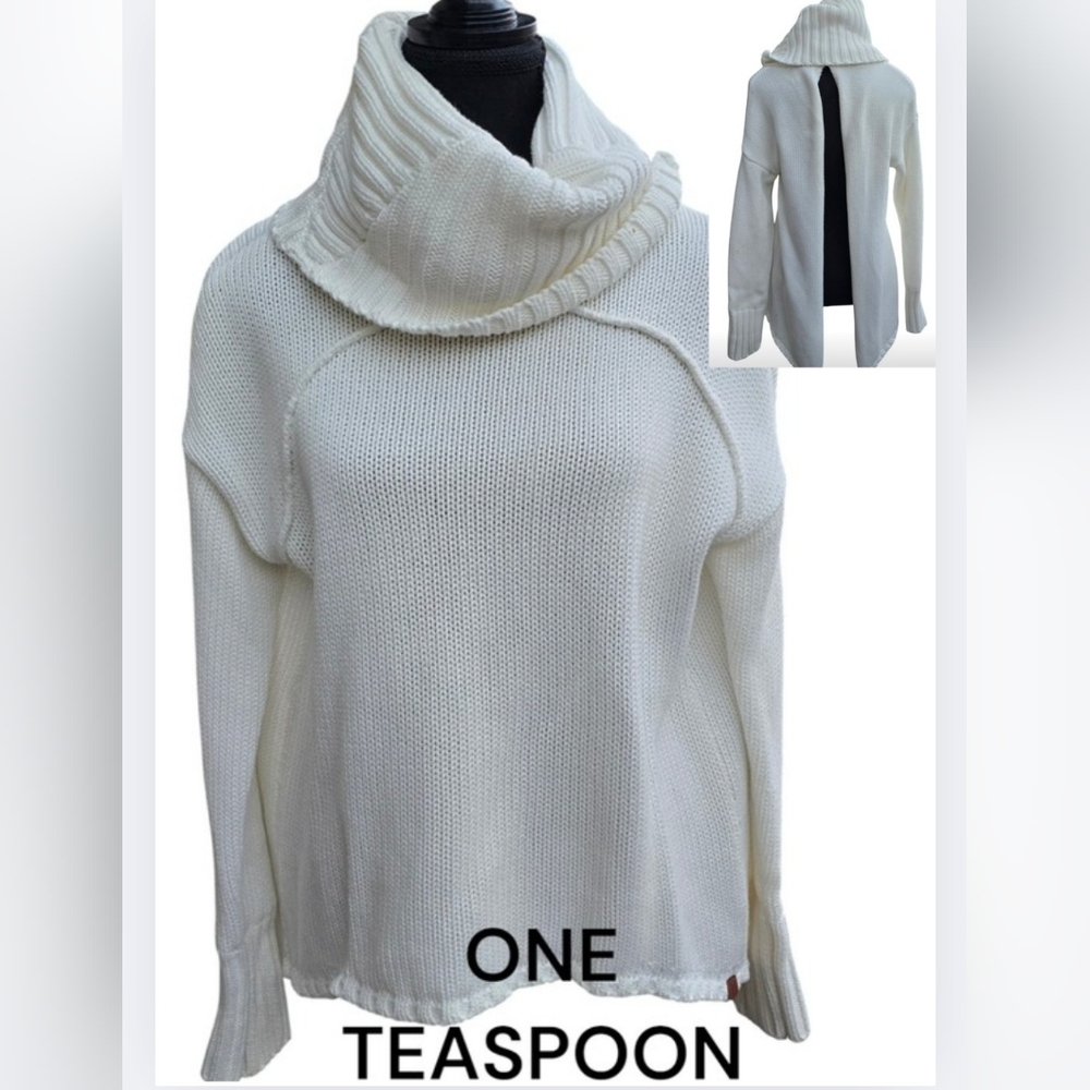 NWOT ONE TEASPOON PURE ROLL NECK SWEATER WITH OPEN BACK IN WHITE